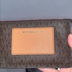 Authentic Michael Kors wristlet